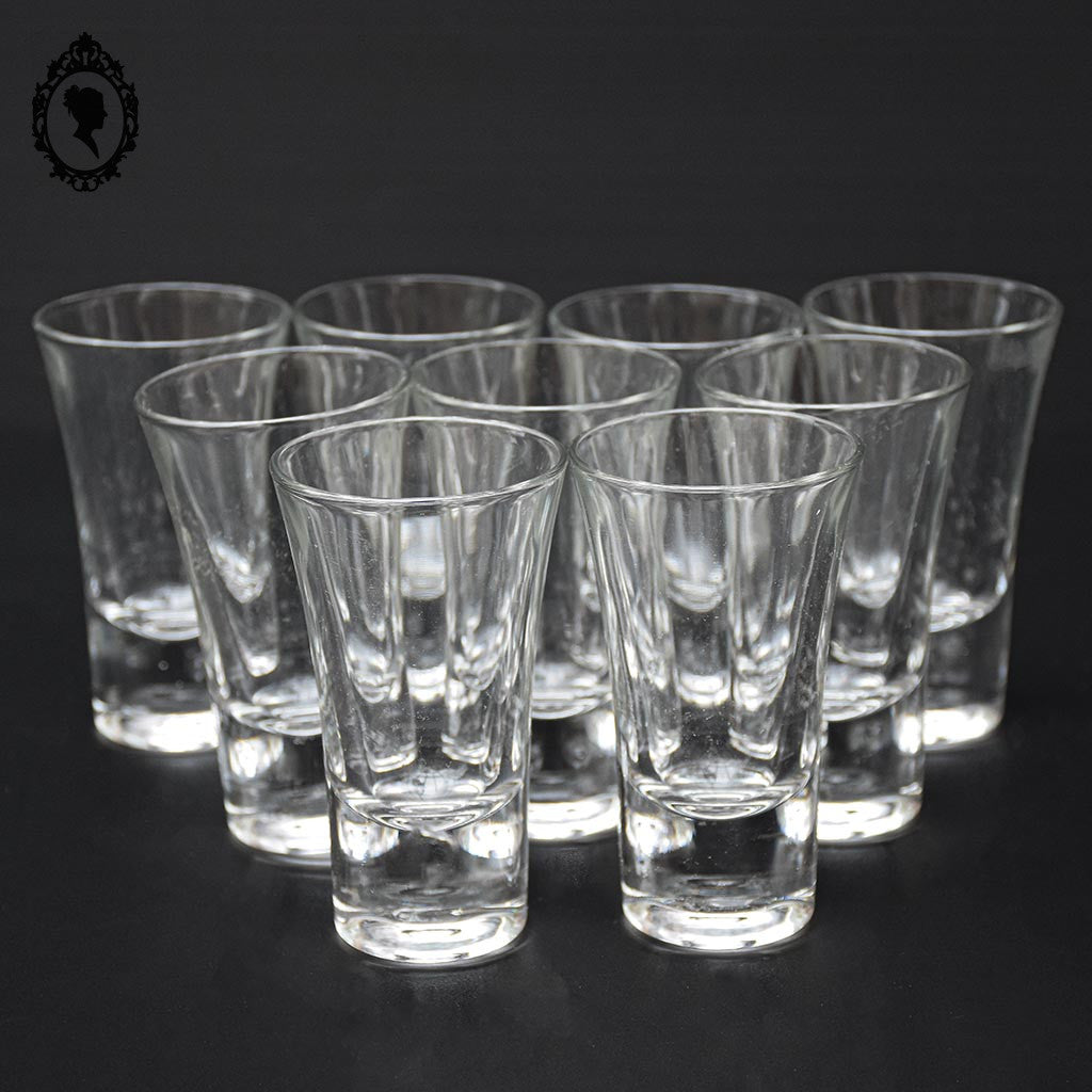 Lot 9 verres en verre épais shot liqueur digestif vintage