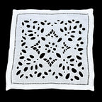 Napperon brodé lin blanc Richelieu carré 20 cm fait main vintage