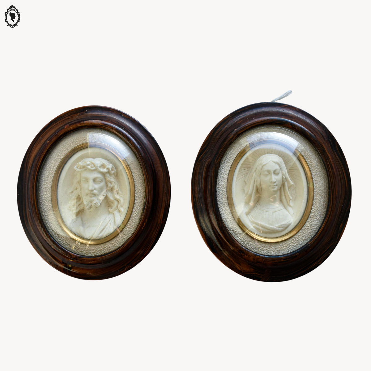 Paire de cadres reliquaires verre bombé ovale bois Christ et Marie calcaire pétrifié ancien Napoléon 3