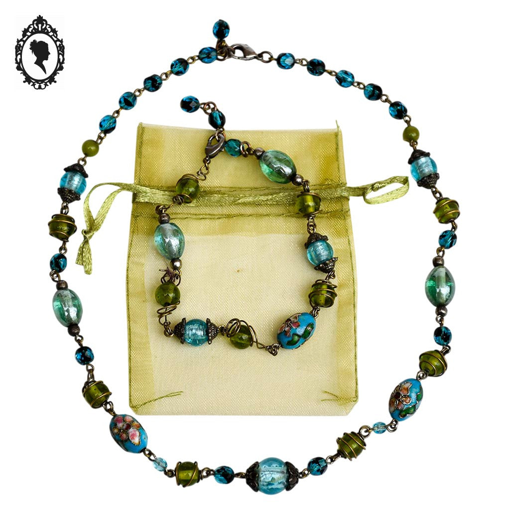 Parure collier bracelet perles bleu et verte fil laiton vintage
