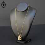 Pendentif collier concrète Yendi Capucci Paris en métal doré vintage