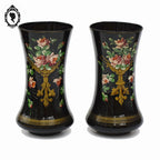 Rare paire de vases en opaline noire fleurs émaillées anciens début XXème