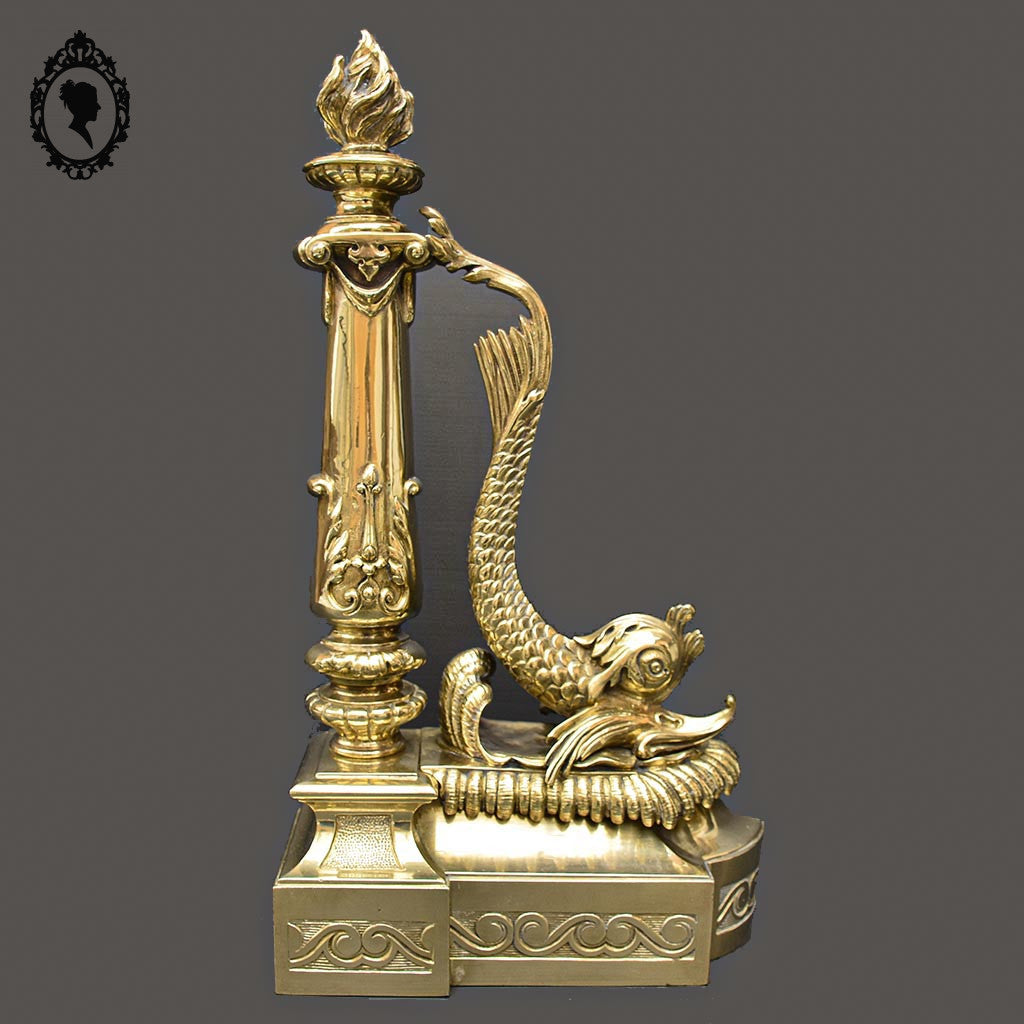 Élégant défenseur de cheminée chenets barre bronze doré chimère dauphin serpent de mer poisson ancien