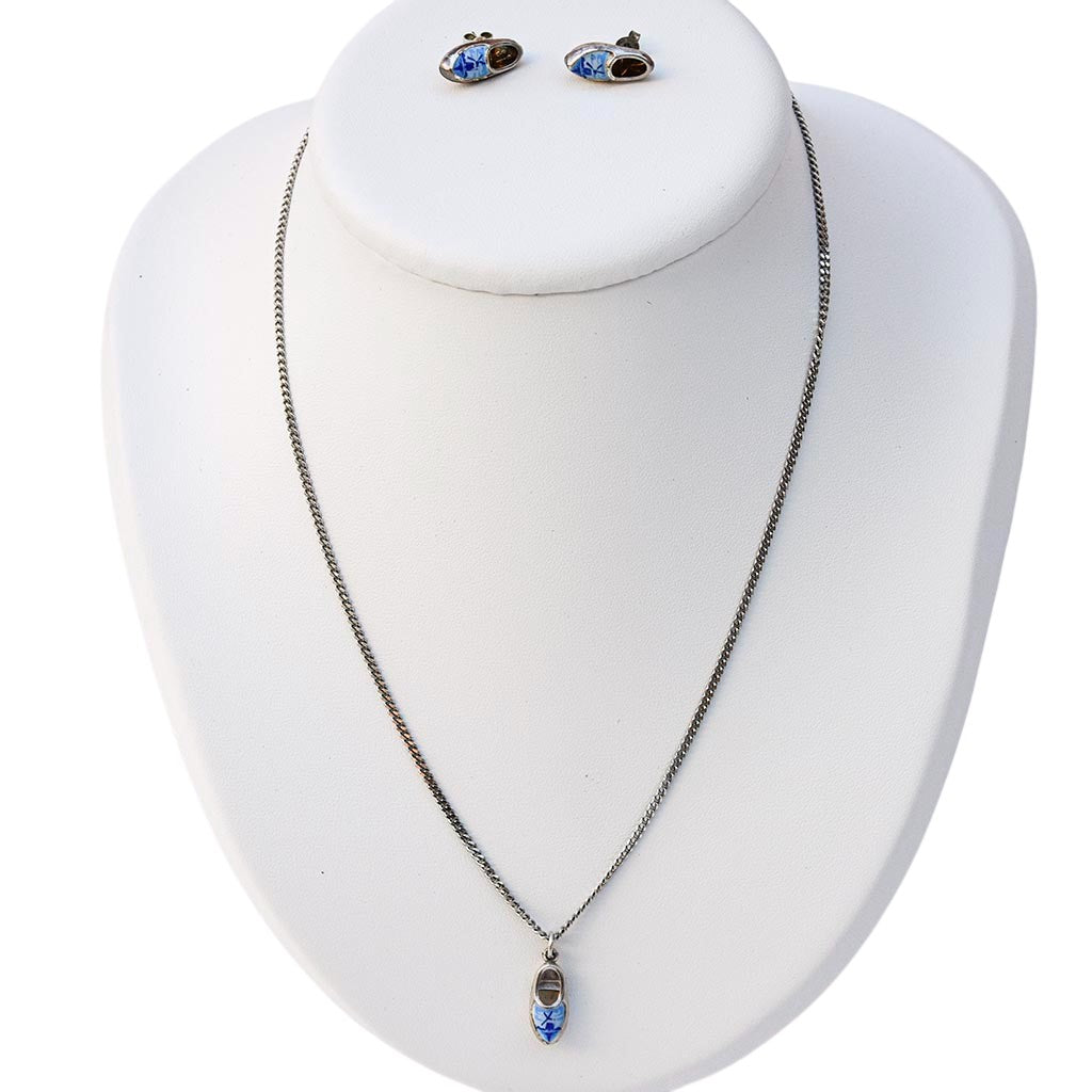 Parure en argent sabots bleu et blanc style Delft hollandais – Collier pendentif chaîne et boucles d’oreilles