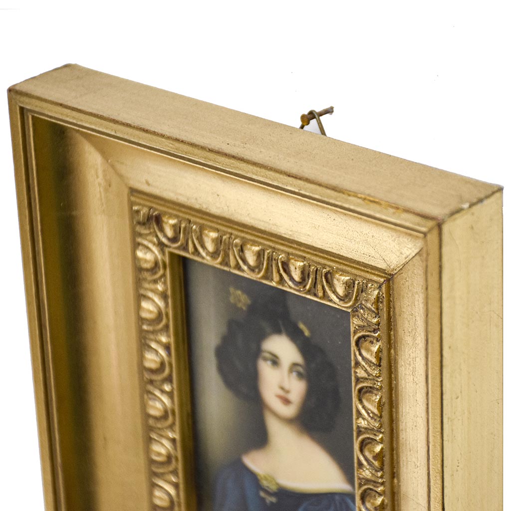 Petit cadre doré à la feuille d’or – Portrait de femme – 15,2 × 13,2 cm