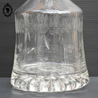 Belle carafe ancienne en verre blanc très épais avec bouchon Art déco