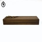 Boite longue rectangulaire en bois motifs sculptée de fleur art populaire