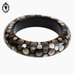 Chic bracelet jonc gris à poids de nacre rigide Nature