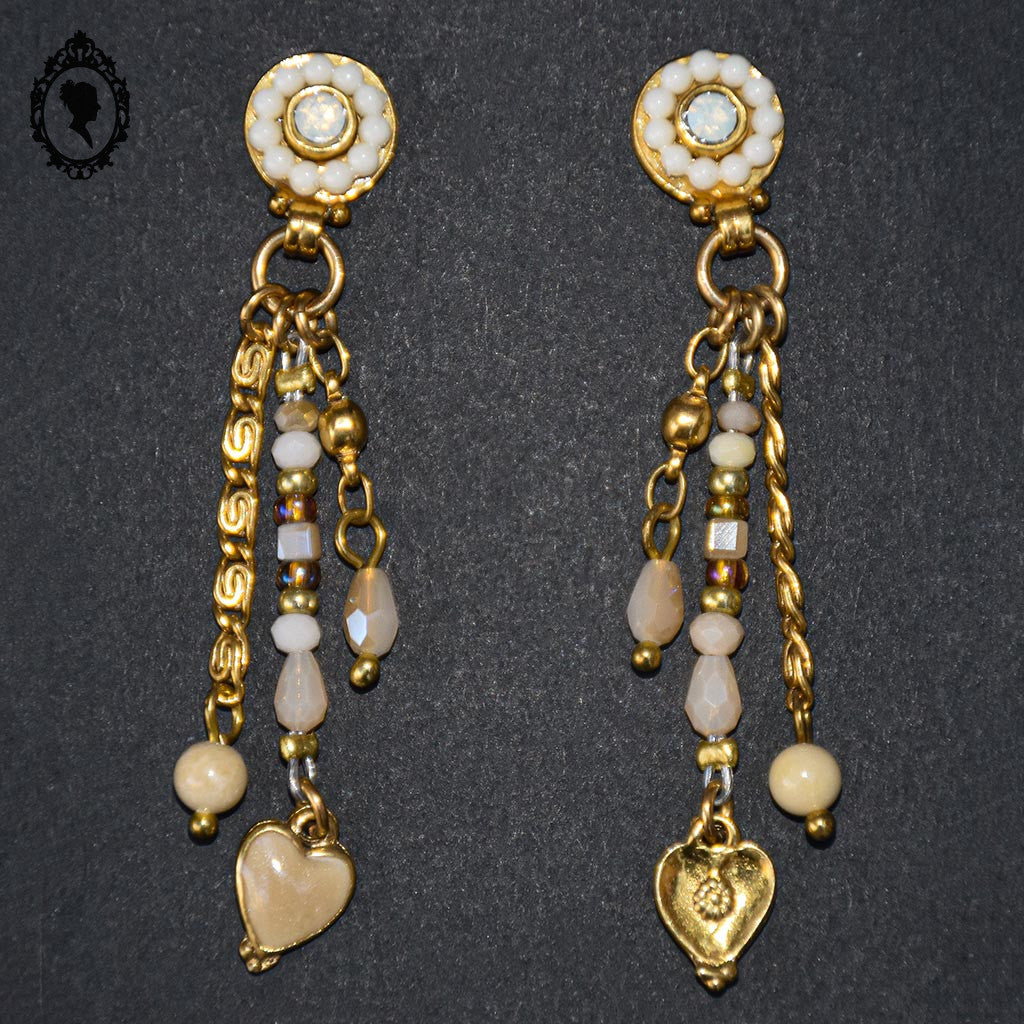 Chic paire de boucles d’oreilles percées pendantes beige doré bijoux Statu Quo