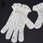Chic paire de gant en crochet ajouré beige jeune fille enfant ancien vintage
