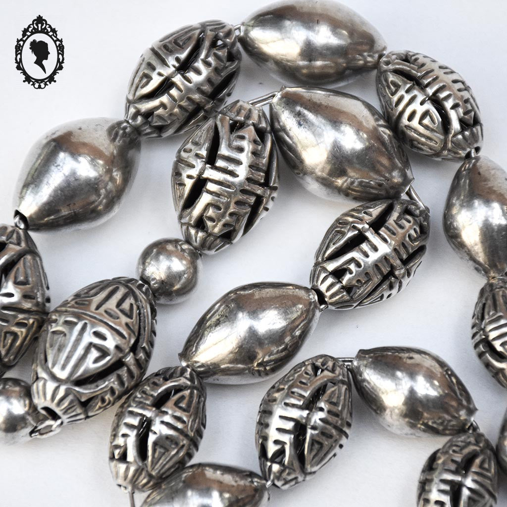Collier ZAG style asiatique argenté grosses perles chaîne