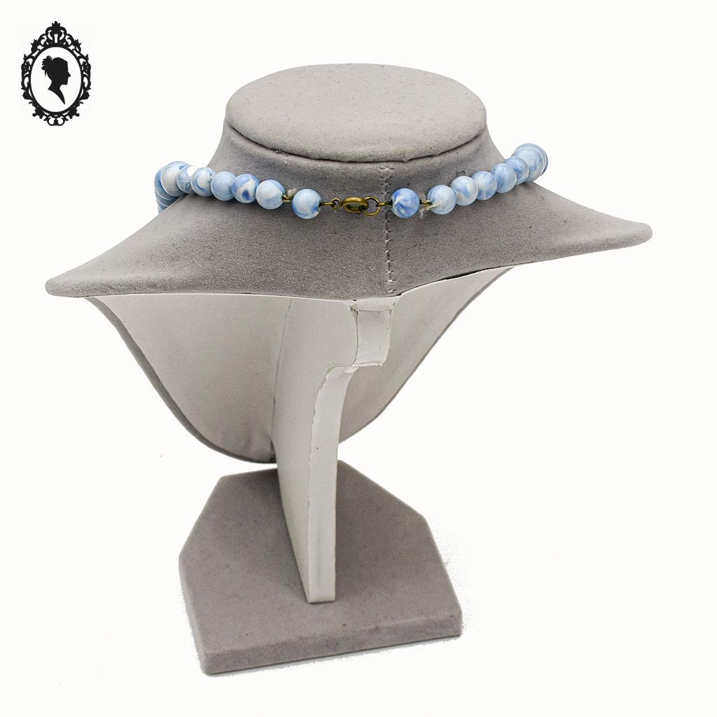 Collier bleu et blanc marbré perles rondes ras de cou en cascades vintage