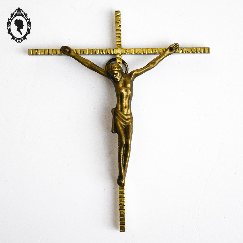 Croix christ crucifix mural en bronze doré signé Mermet vintage