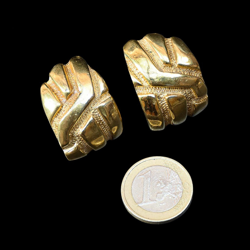 Grosses boucles d’oreilles clips dorées signées Sherrer bijou vintage