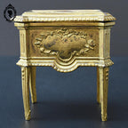 Jolie boite ou coffret à bijoux régule doré forme commode ancienne