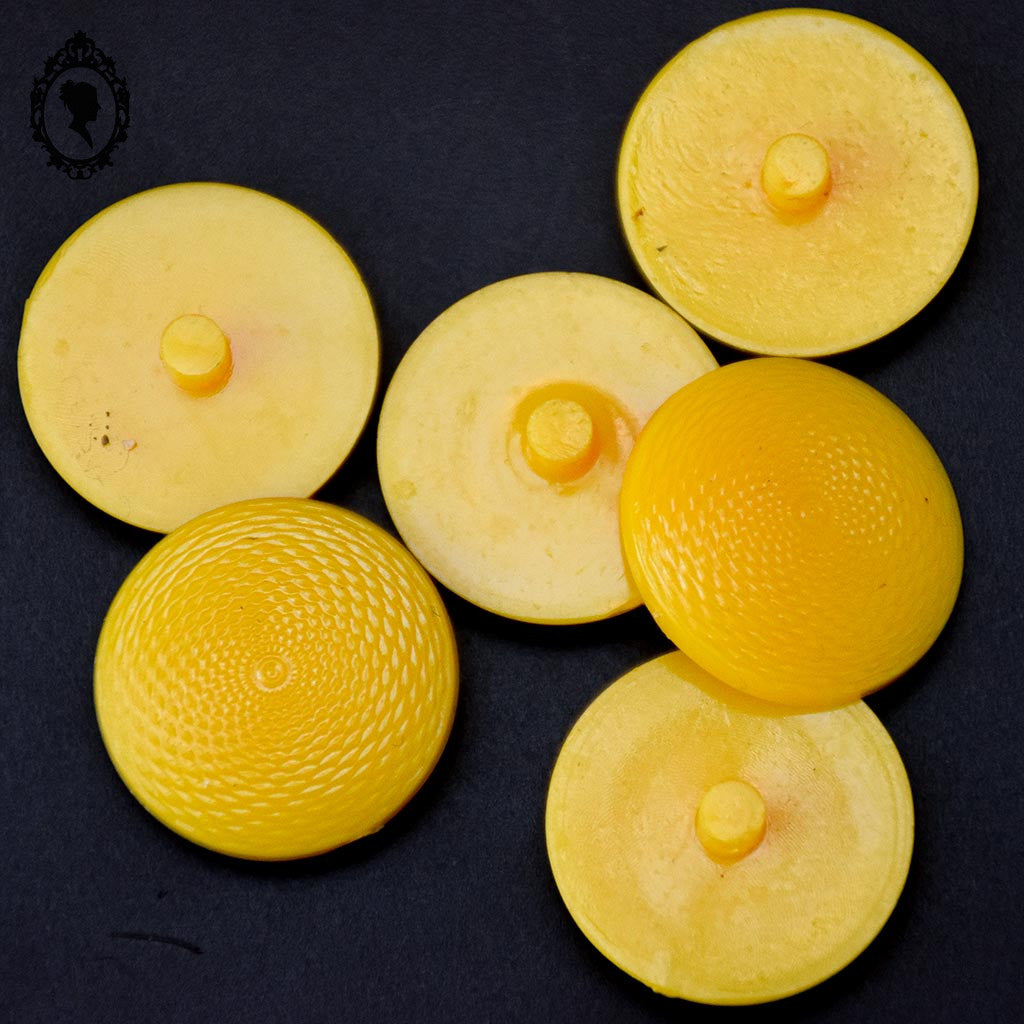 Lot 6 boutons ronds cabochons jaune orangé vintage 2,2 cm