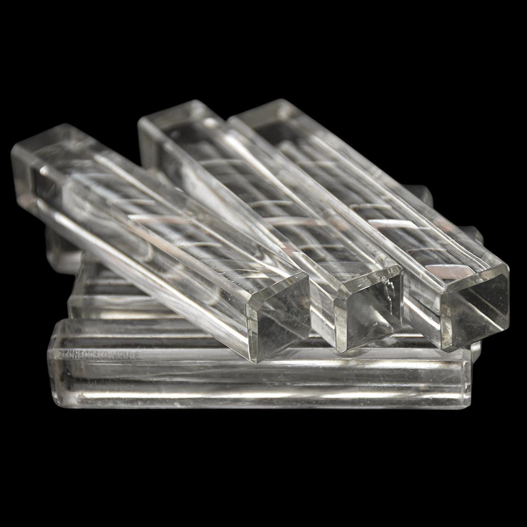Lot 7 portes couteau carrés en verre translucide vintage