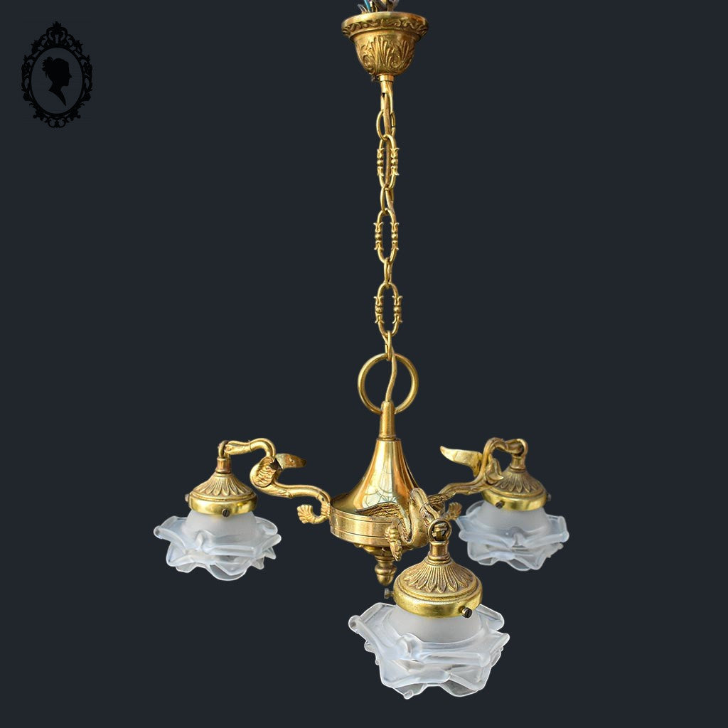 Lustre plafonnier bronze chimères 3 lumières 3 roses pâte de verre blanc doré ancien