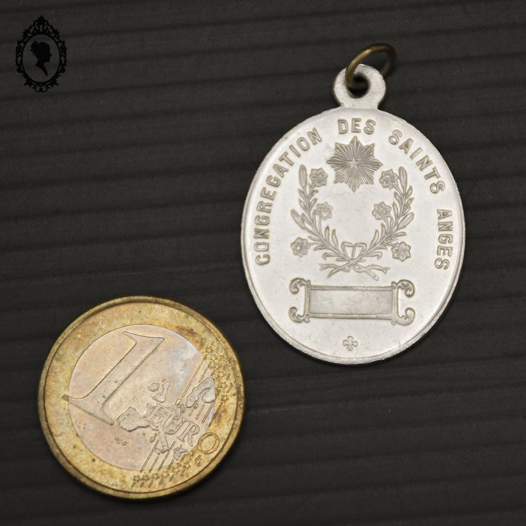 Médaille religieuse grise ovale en fer blanc St Ange Gardien Soyez mon guide vintage