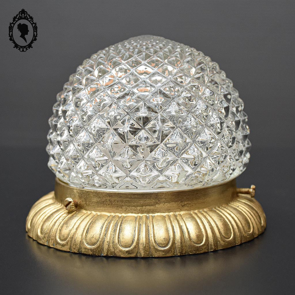 Plafonnier lustre demi sphère pointe diamant verre laiton vintage