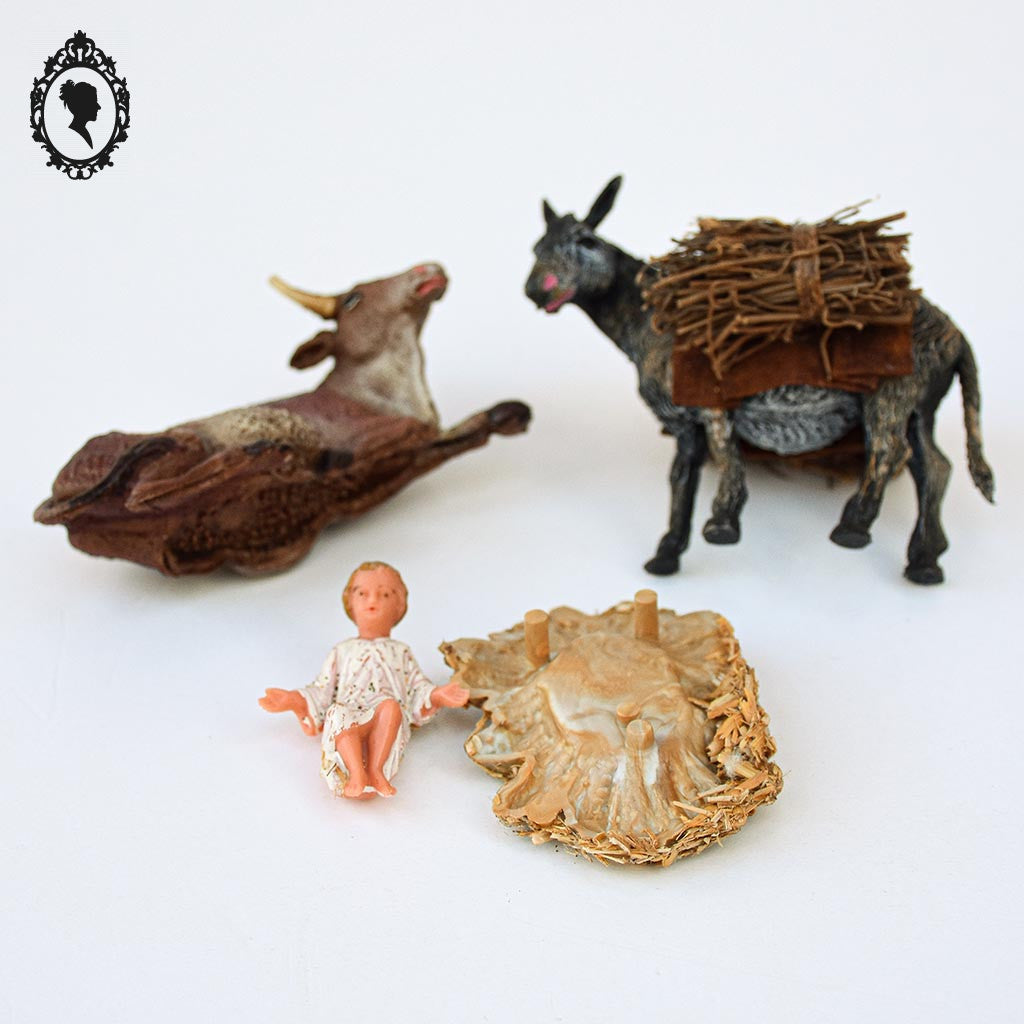 Santons crèche de Noël Jésus panier paille bœuf âne vintage