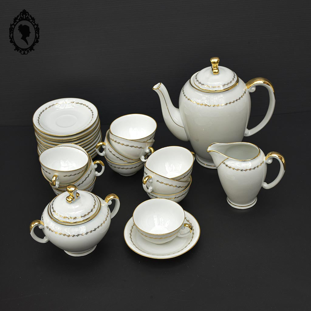 Service 12 tasses à café ou thé pot théière sucrier porcelaine S.E.R. Sélection France blanc doré