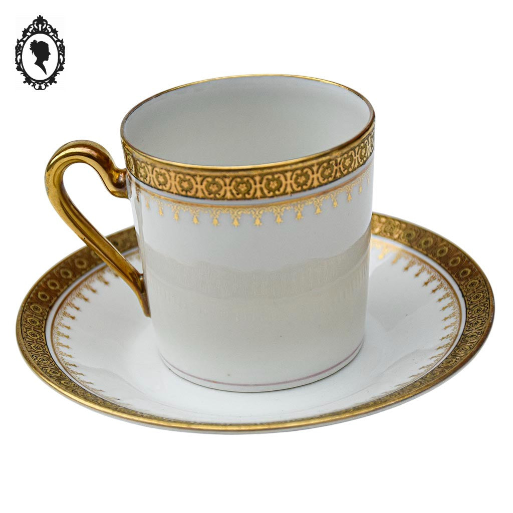 Service 12 tasses à café porcelaine blanc et doré Limoges JB et Cie France