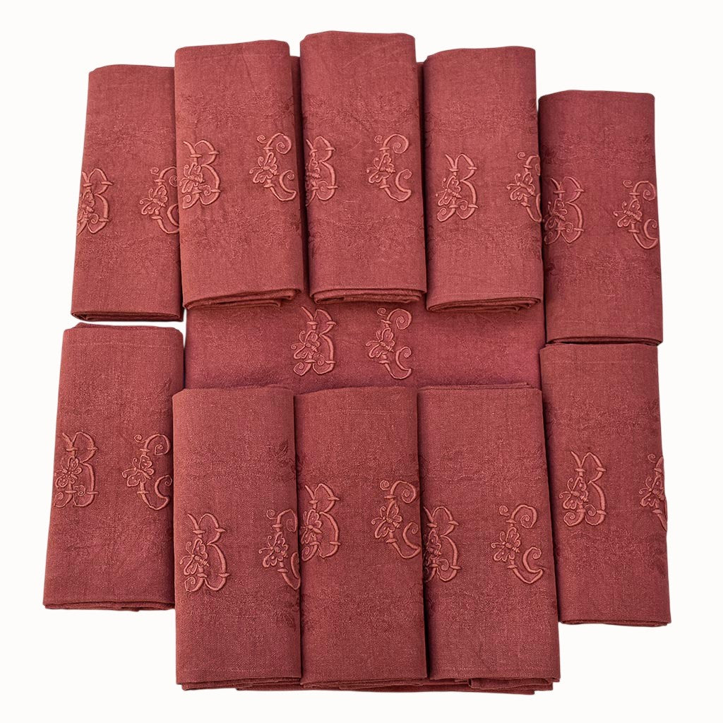 Service de table ancien damassé terracotta – Nappe et 10 serviettes monogrammes BG coton et lin