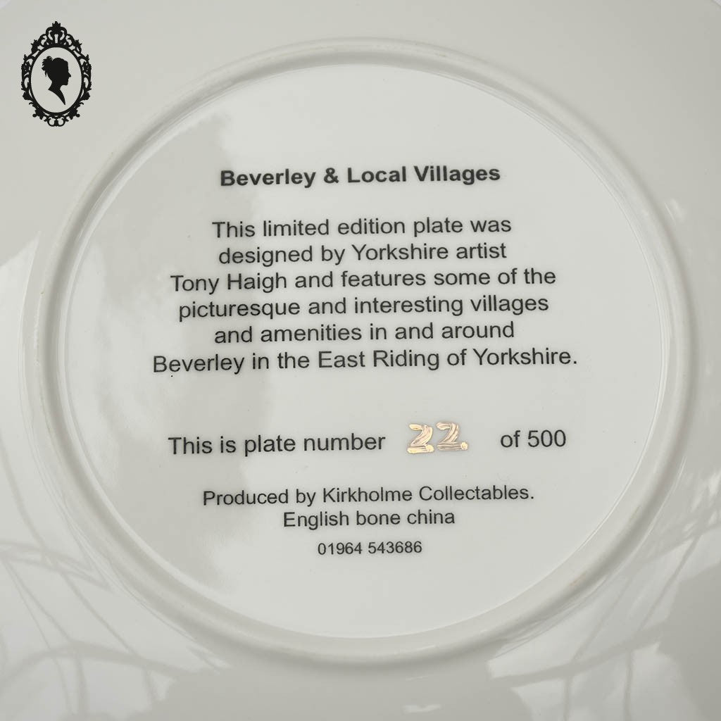 Assiette de collection porcelaine anglaise Beverley Tony Haigh Kirkholme
