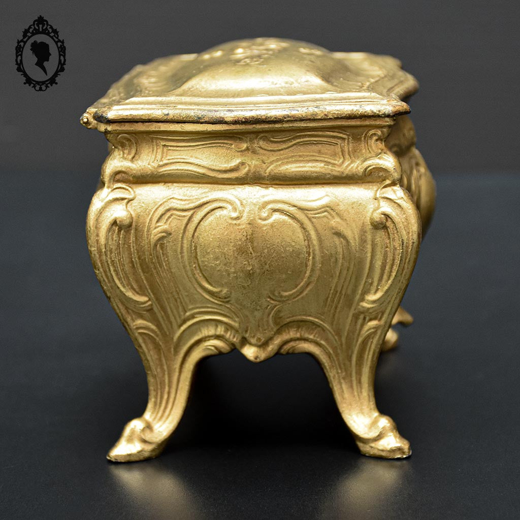 Boite ou coffret à bijoux métal forme commode bombée dorée ancienne