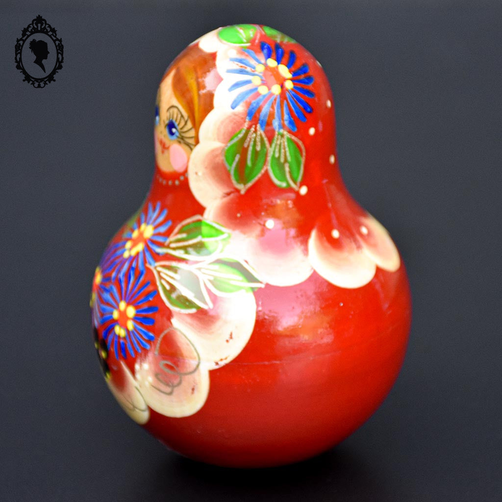 Culbuto fraise poupée Russe matriochka bois rouge