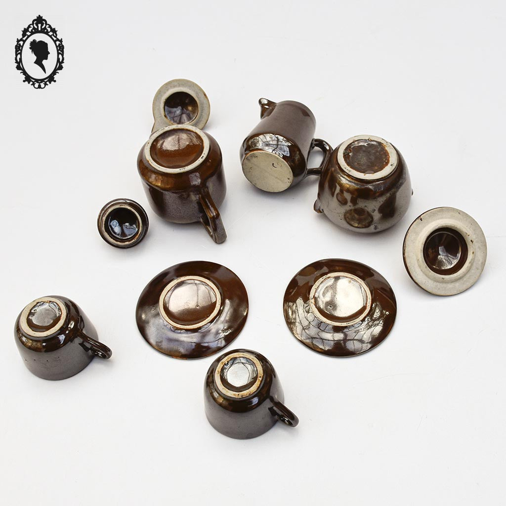 Dinette à café ou thé tasses théière pots en grès marron nacré jouet vintage