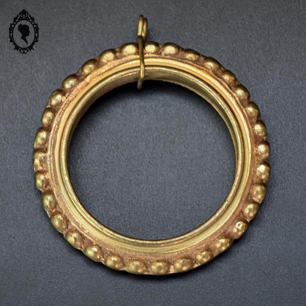 Lot 10 anneaux en bronze plein D 7,5 cm rang de perles accessoire pour rideau ancien