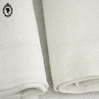 Lot 8 serviettes de table damassées blanches anciennes monogrammes TA 67 x 64 cm