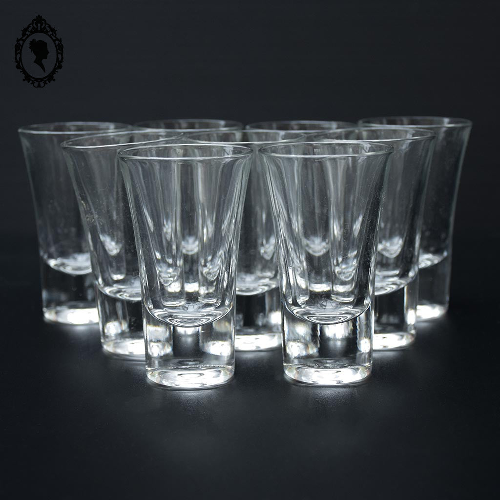 Lot 9 verres en verre épais shot liqueur digestif vintage