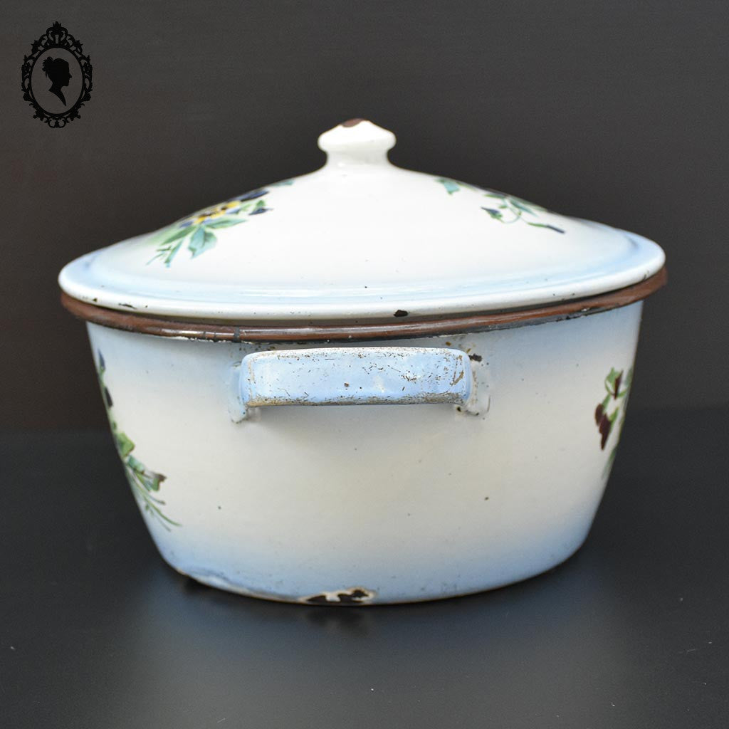Marmite soupière émaillée fleurie bleu et blanc vintage ancienne