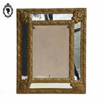 Miroir mural à parclose métal repoussé doré ancien Napoléon III H 47 cm