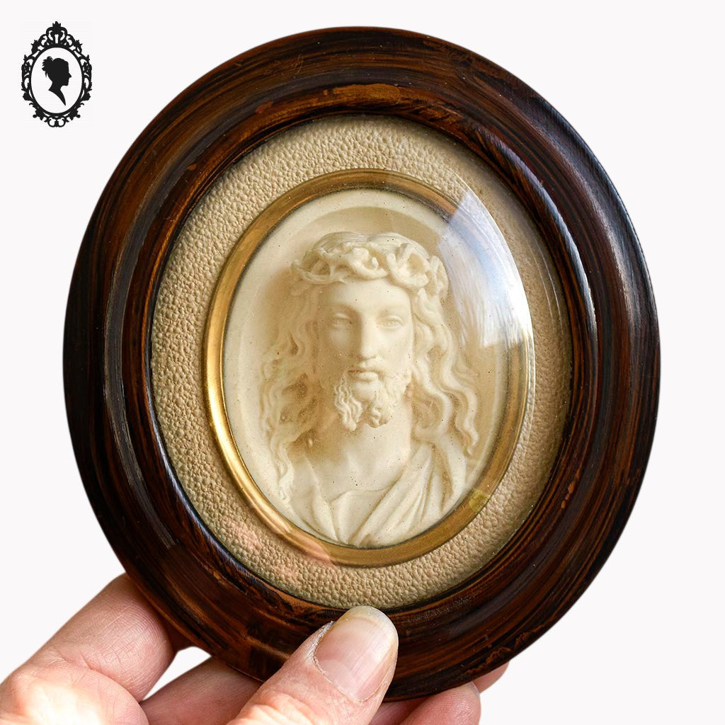 Paire de cadres reliquaires verre bombé ovale bois Christ et Marie calcaire pétrifié ancien Napoléon 3