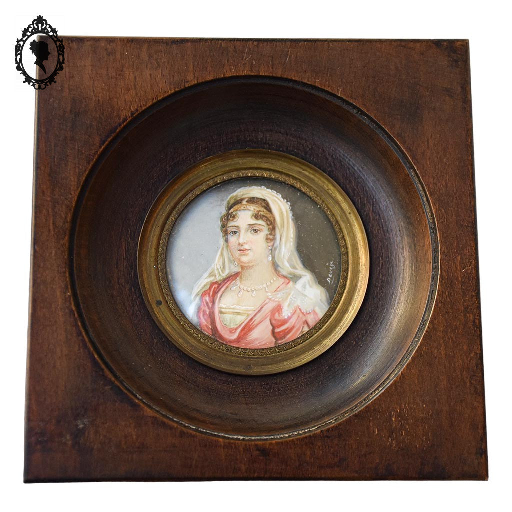 Petit cadre miniature portrait médaillon femme sur ivoire signé Deveze ancien
