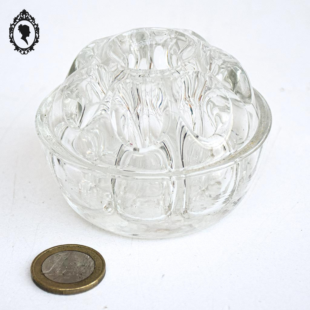 Petit vase pique fleurs Reims rond verre blanc 9 trous vintage