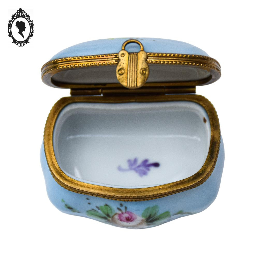 Pilulier boite romantique bleue fleurie dorée porcelaine vintage