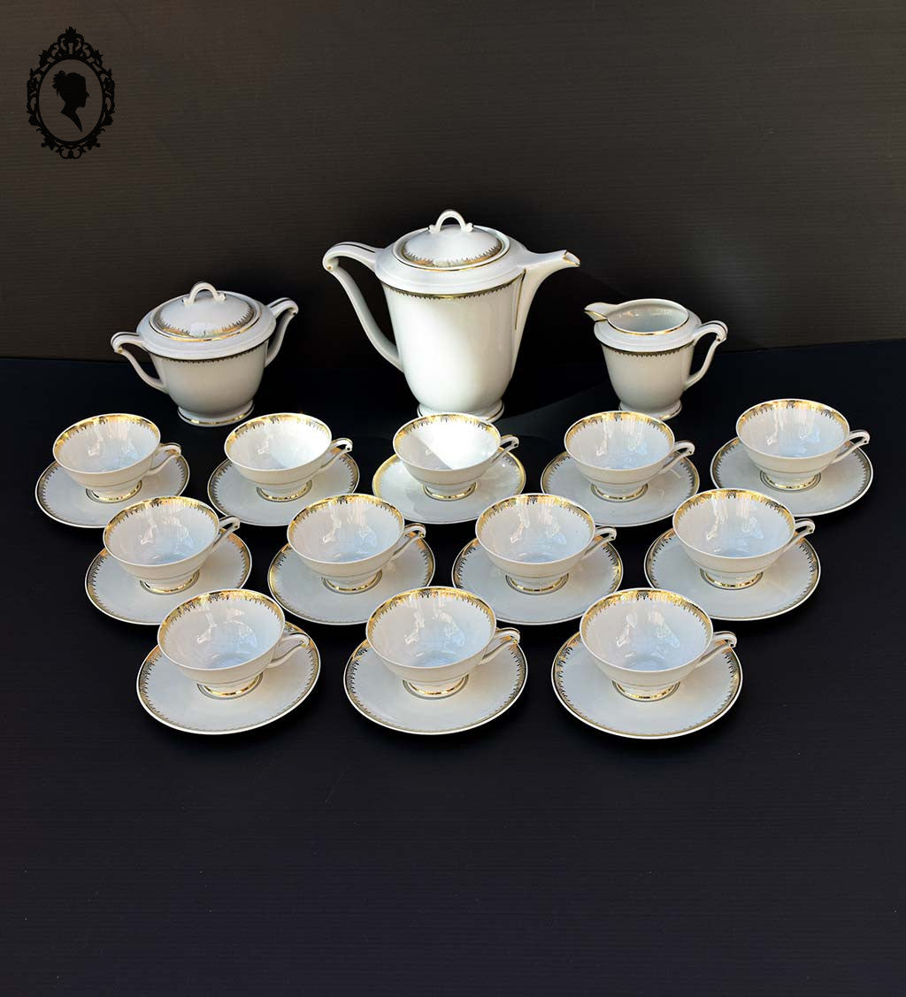 Service 12 tasses à café pots cafetière sucrier porcelaine fine UC Limoges blanc doré