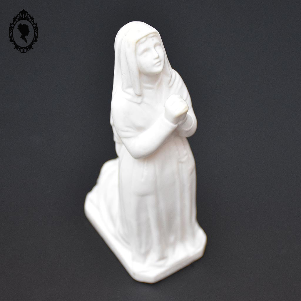 Statue Sainte Bernadette de Lourdes en albâtre blanc objet de religion ancien vintage H 14 cm