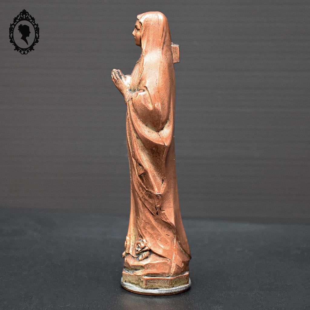 Statue Vierge Marie en métal orange objet religieux ancien vintage H 15 cm