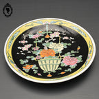 Assiette Japonaise noire jaune fleuri collection signée Yamatoku Japon Meiji ancienne