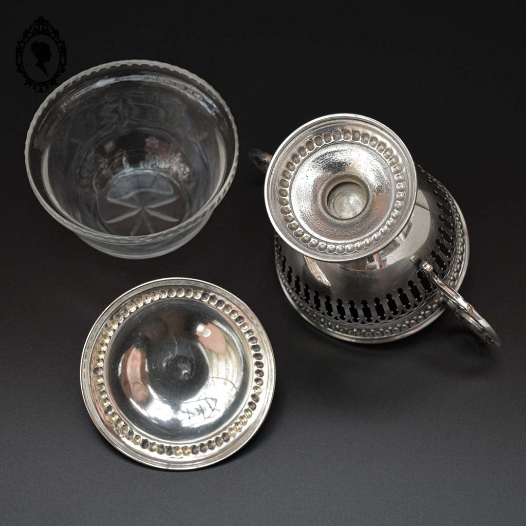 Bonbonnière drageoir sucrier piédouche en métal argenté et cristal ancien