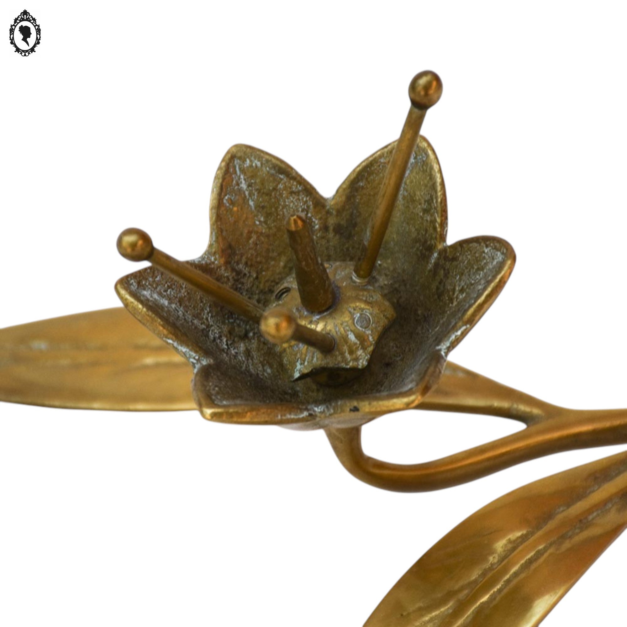Cendrier sculpture fleur 6 pétales en laiton doré vintage