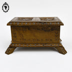 Coffret boite rectangulaire en bois motifs sculptée de fleur art populaire ancien
