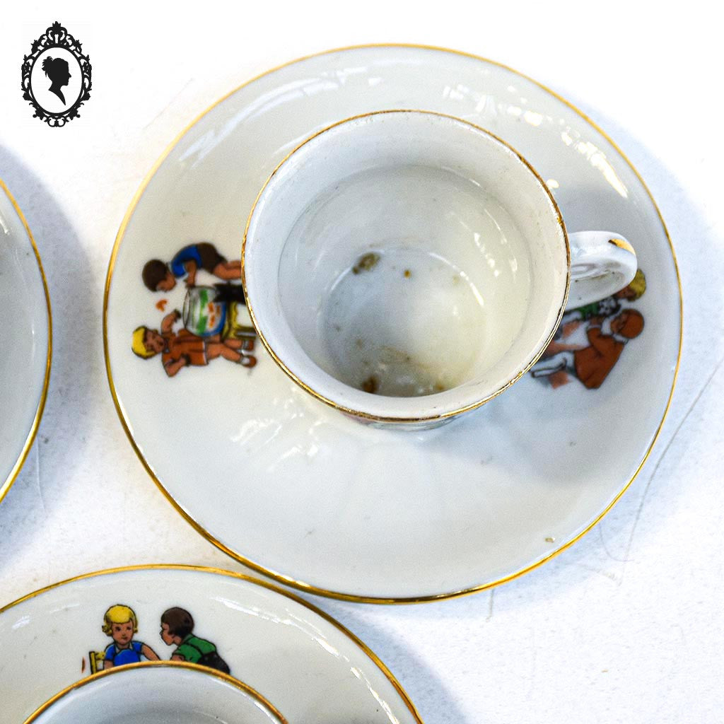 Dînette 4 tasses thé café porcelaine blanche dans l’esprit Germaine Bouret jouet vintage