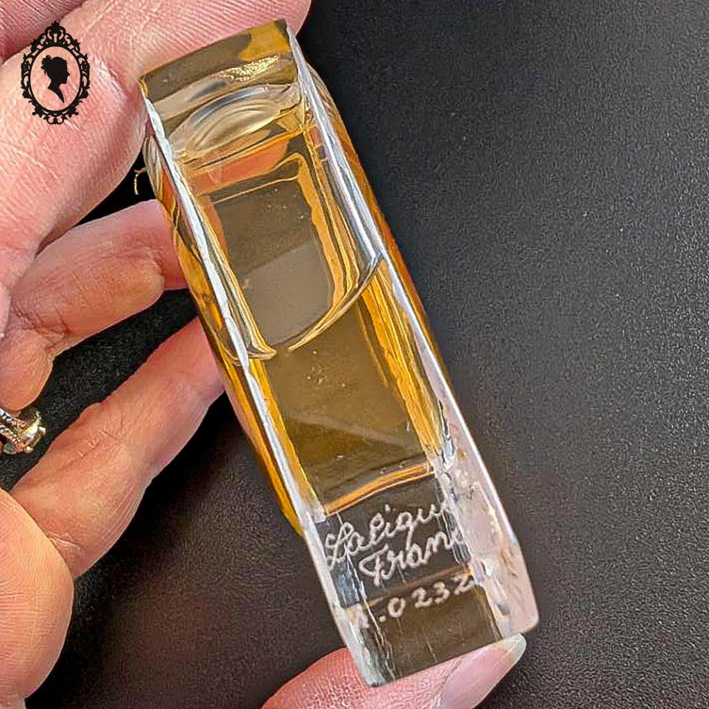 Extrait de parfum Lalique Chévrefeuille 15 ml flacon signé Lalique France numéroté collection